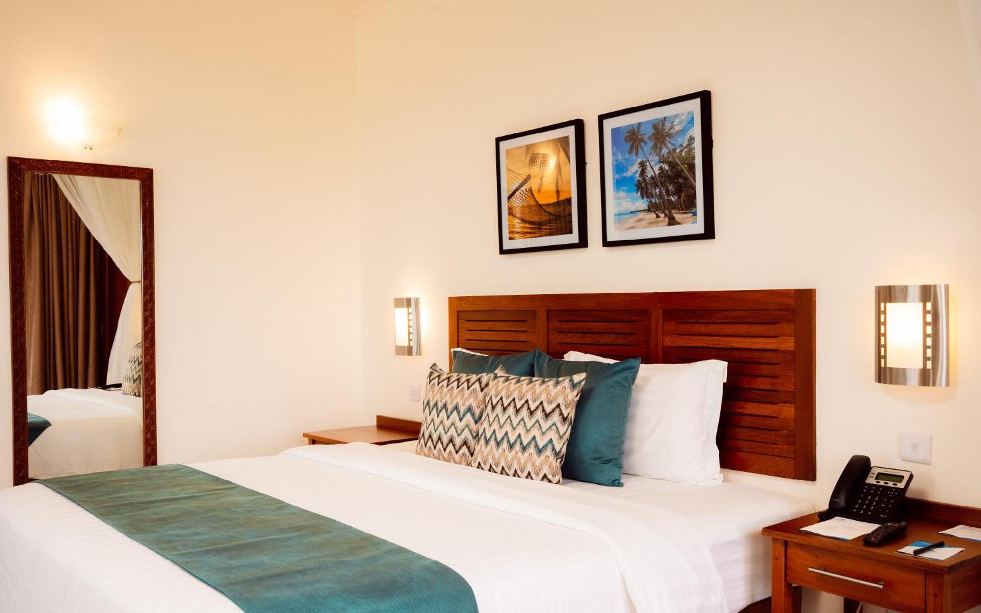 White Sands Hotel Дар ес Саалам Екстериор снимка